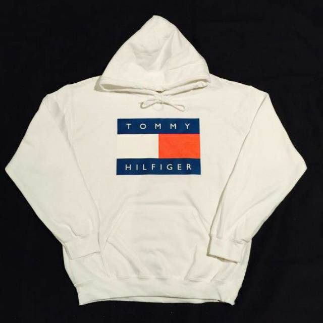 white sweatshirt tommy hilfiger