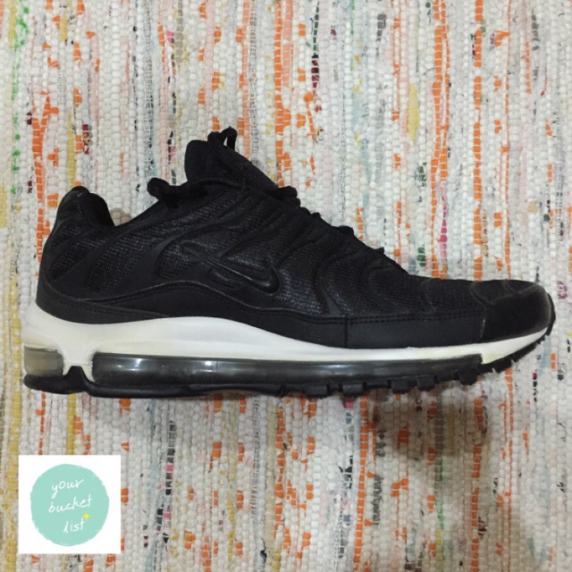 nike 42.5 in us