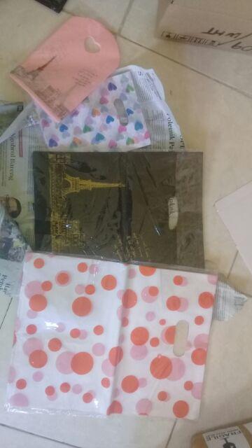 Kantong Plastik Motif 15 X 20 / Kresek Olshop (-+50pcs)