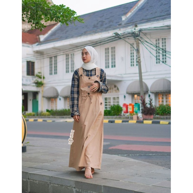 Overall Wanita Gwiyomi Model Rok Lebar