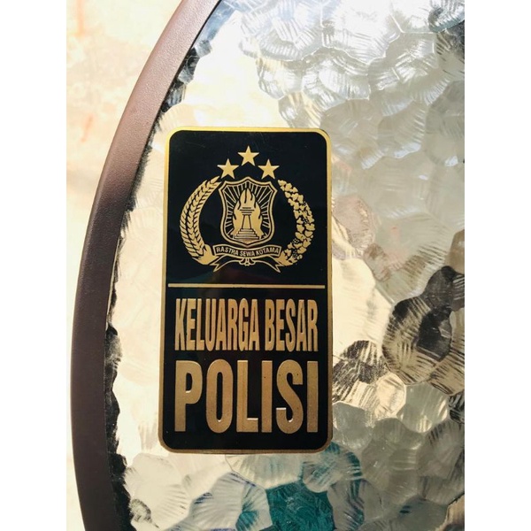 

stiker kotak pendek KELUARGA BESAR POLISI