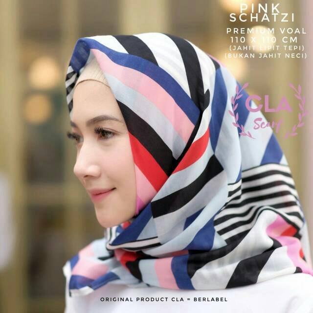 SCHATZI Scarf by CLA