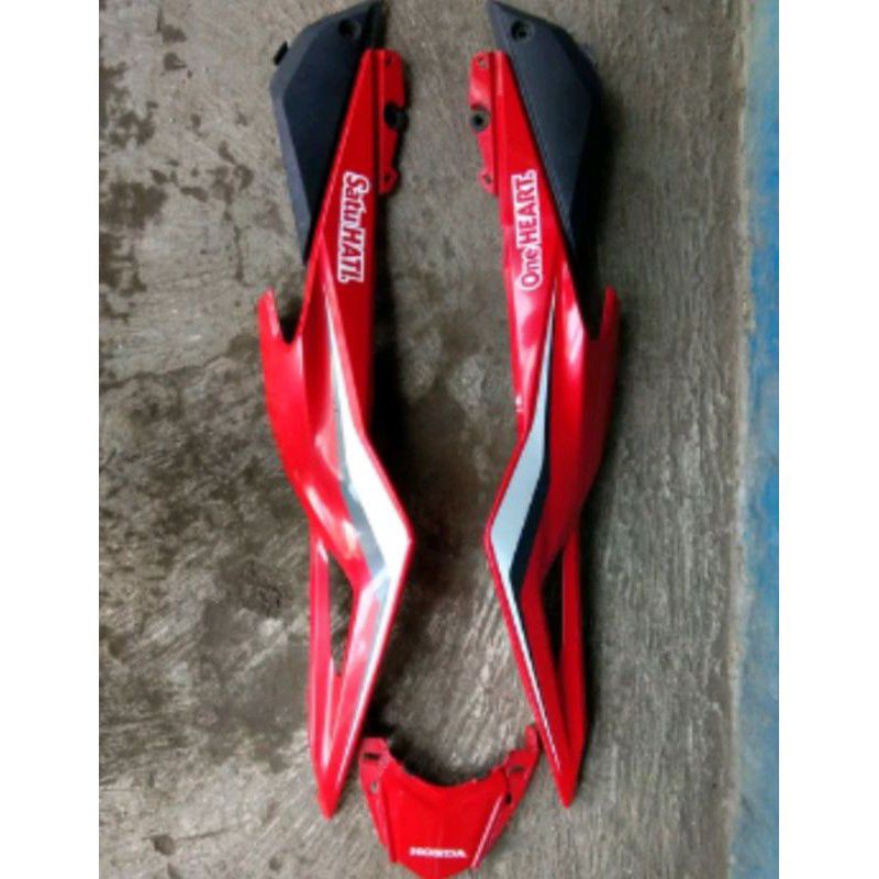 Bodi belakang cbr 150r