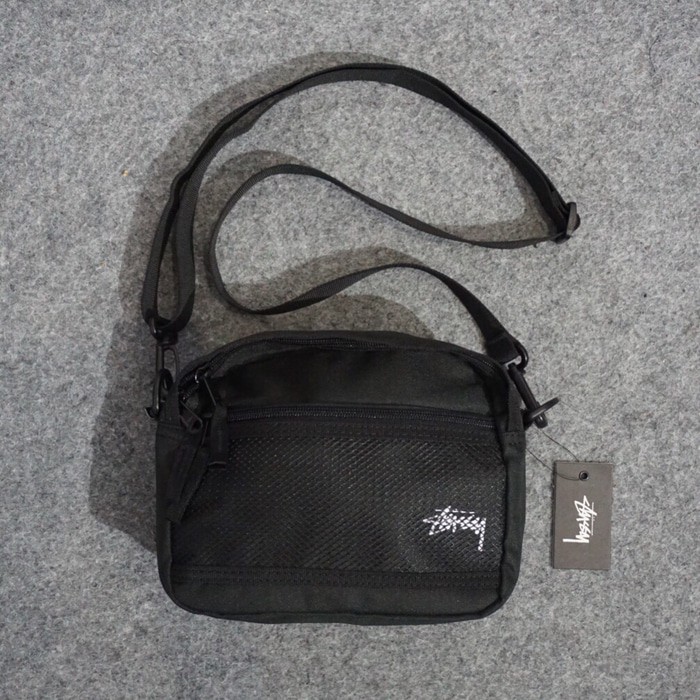 stussy pouch bag