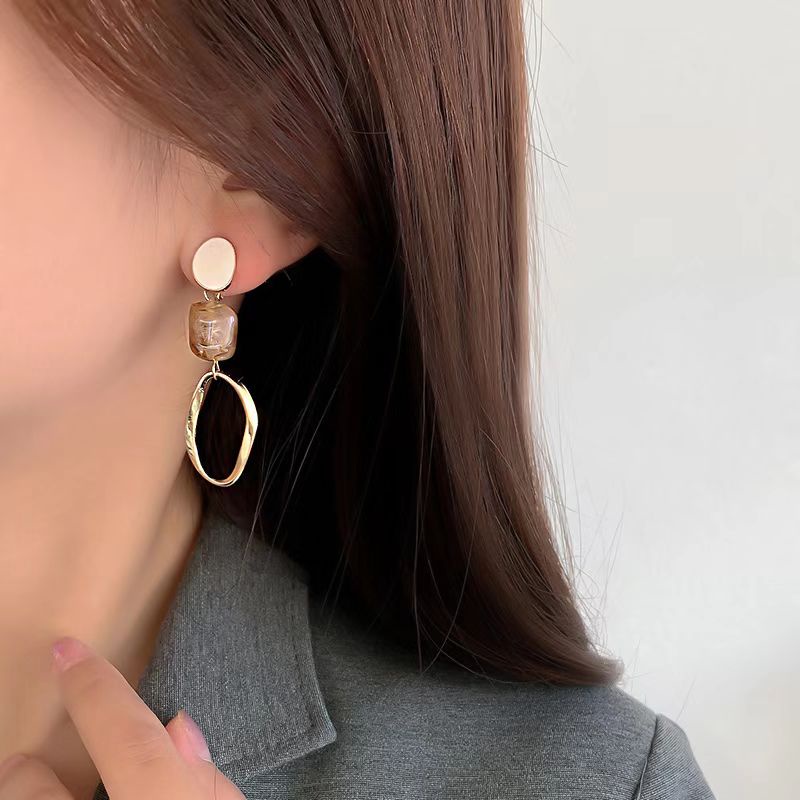 (Hello Girl) E43 Sepasang Anting Fashion Wanita Jepit  Gaya Korea Import