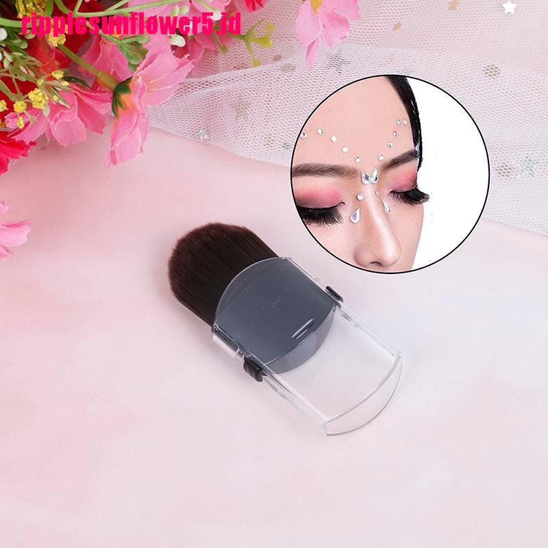 Brush Blush On Mini Portable Untuk Travel