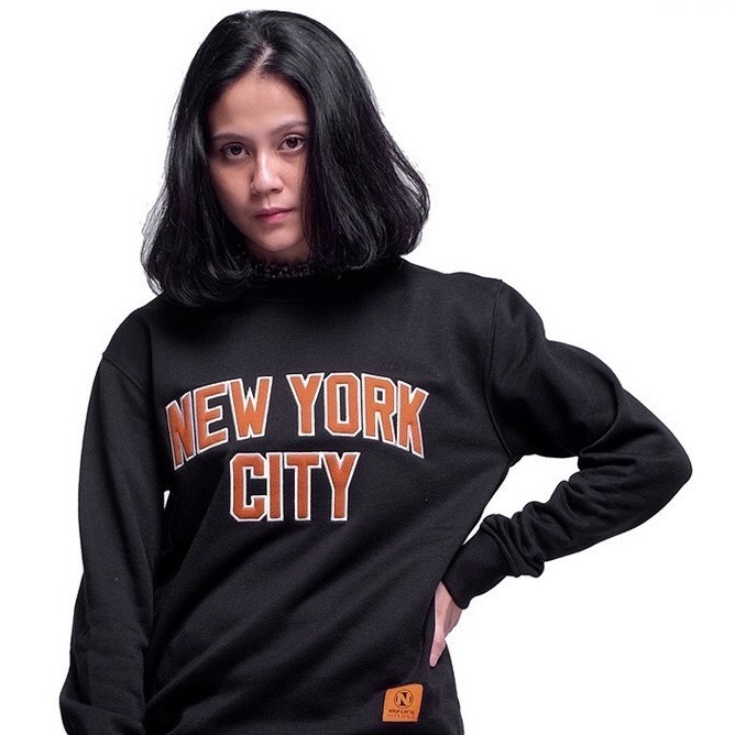 Sweater Crewneck New York City Noforty Distro Bandung - Jaket Sweater Crewneck New York Black Kualitas Noforty Premium - Jaket Crewneck New York Pria