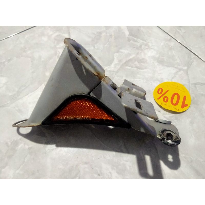 Pangkon Stoplamp Suzuki Fr80