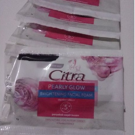 Citra Pearly Glow Brightening Facial Foam sachet 9 g