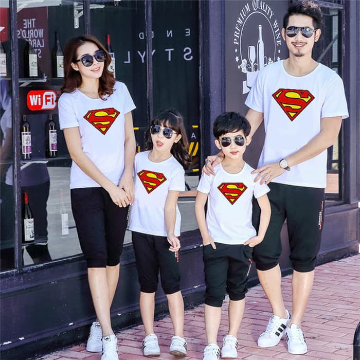 COUPLE FAMILY NEW SUPERMAN 2 ANAK (PUTIH) KAOS COUPLE BAJU PASANGAN CEWEK COWOK SEPASANG
