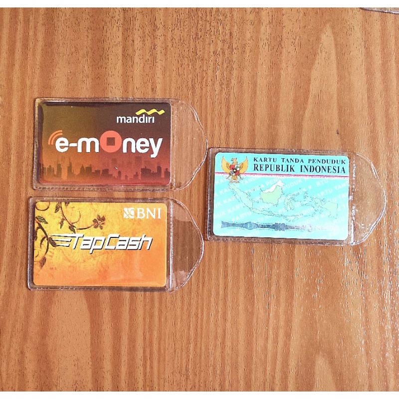 Plastik mika pelindung kartu ATM/KTP/SIM/emoney/ID Card/Logam Mulia