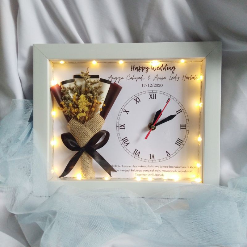 3D Clock Frame 8R (20×25 cm) by Lahzara kado gift hadiah wedding birthday graduation pigura jam
