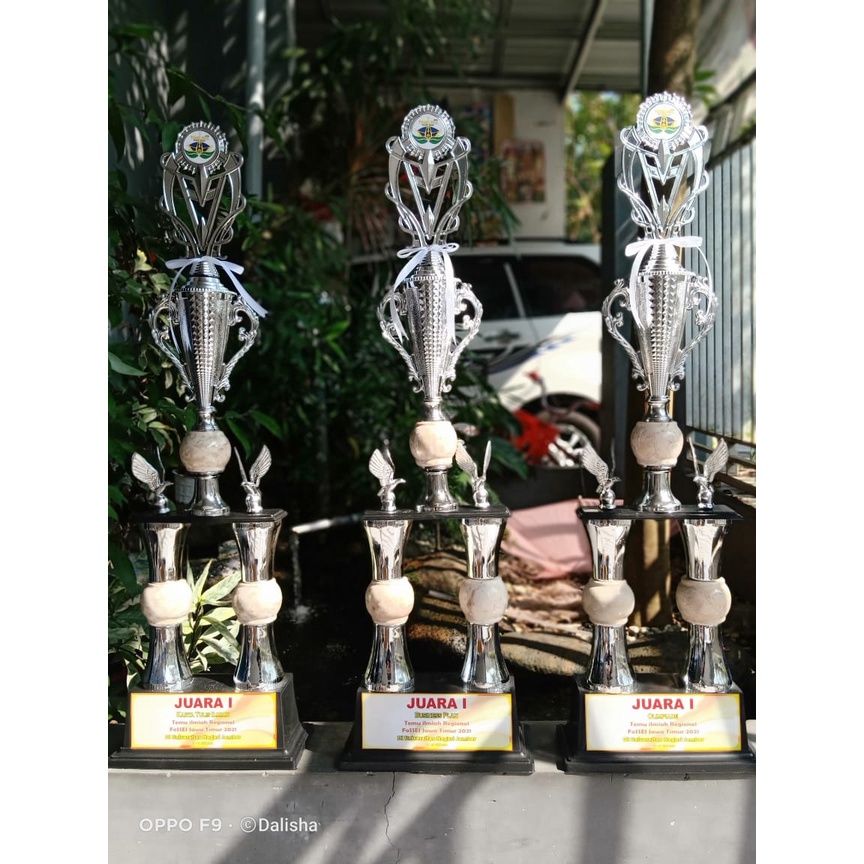 Piala Kaki Dua Piala Marmer Piala Cup Kaki 2 Piala Kaki 2 Trophy kaki 2 murah piala kejuaraan Trophy