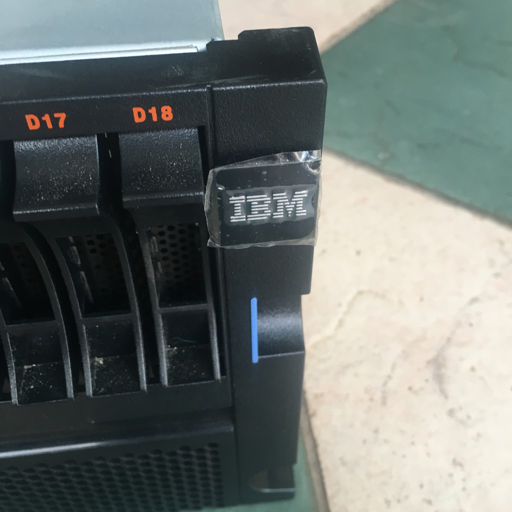 IBM FC 5802 SAS Disk Drive Enclosure Normal