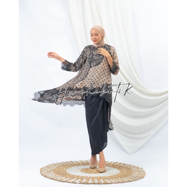 WIKE BATIK | SET ALEDA BLOUSE BLUS LACE VISCOSE | BATIK TRUSMI