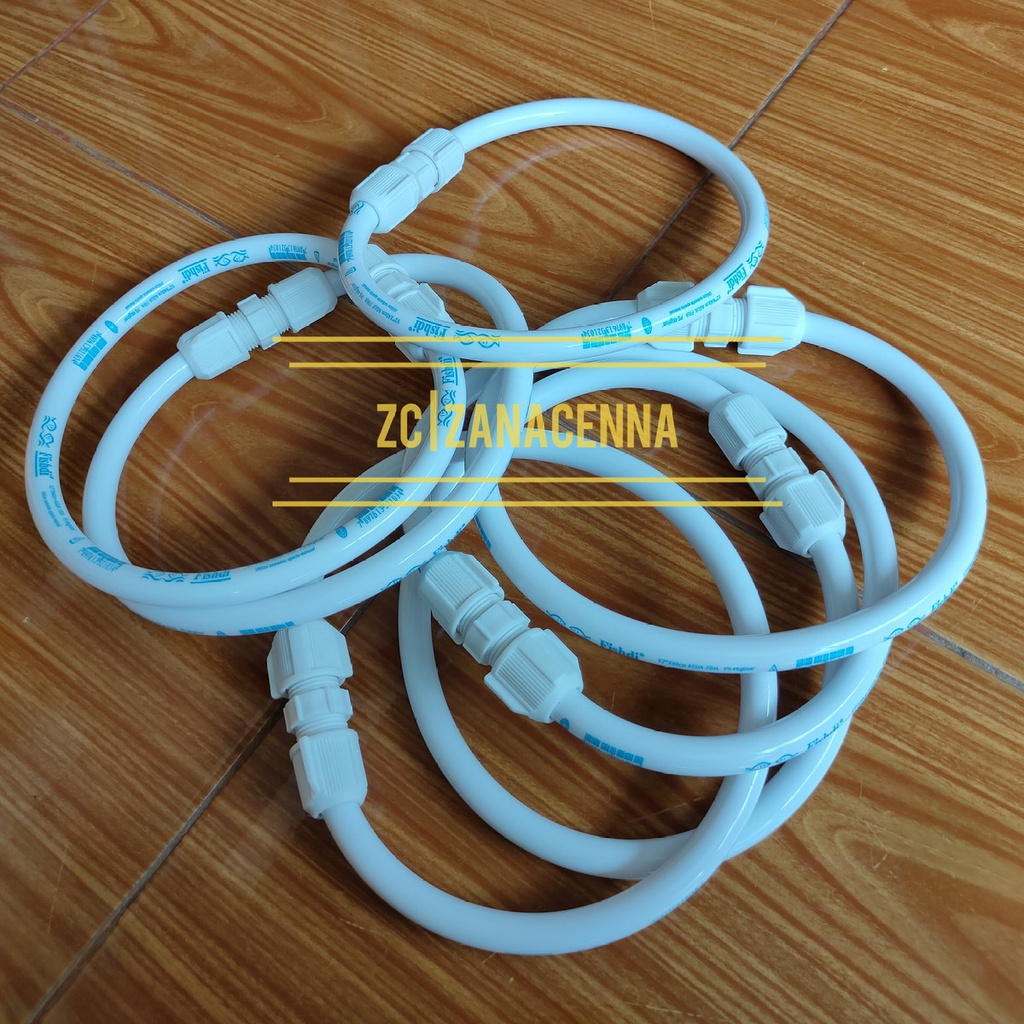 Selang PVC Flexible Hose 40cm  Fleksibel Closet Wastafel Anti karat dan korosi