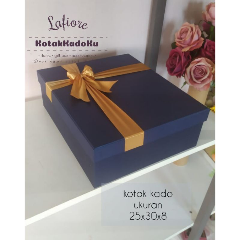 

Kotak Kado/Hampers Ukuran 25x30x7/8/10 (PxLxT) (bisa request ukuran dan warna)