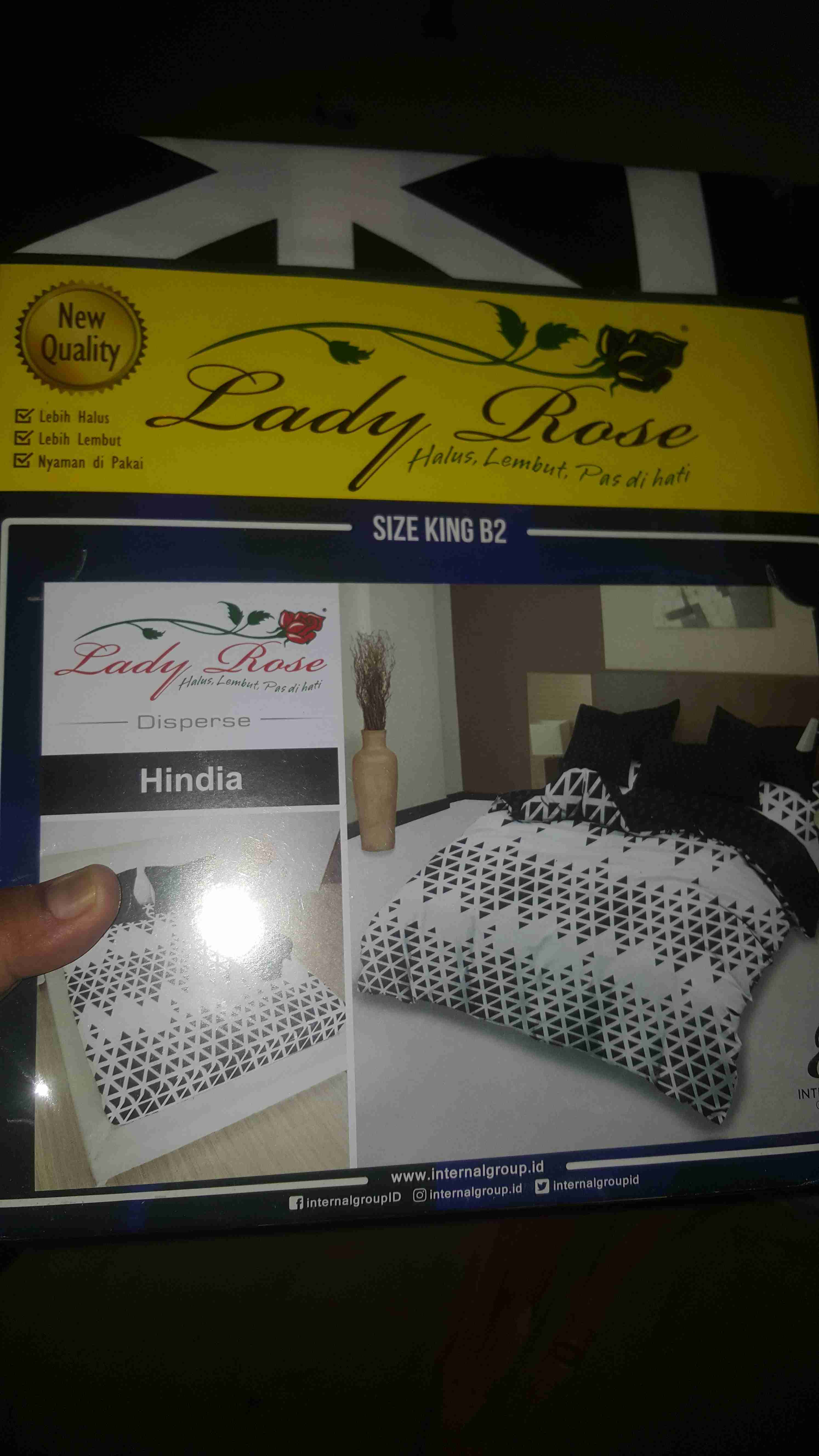 Raishacollection Sprei Lady Rose Ukuran 180x200 Banyak Motif