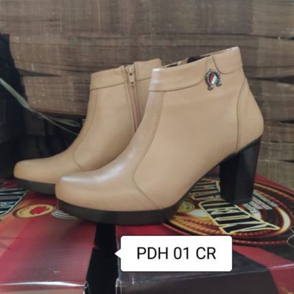 Sepatu kulit wanita kantor boots Polwan Secwan Sus PNS sepatu kerja formal tampil kece