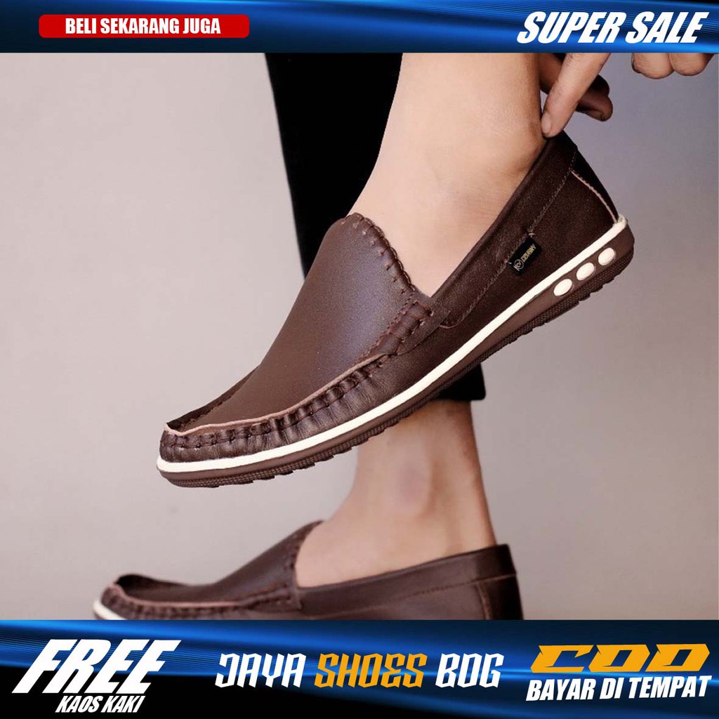 NEW ARRIVAL Sepatu Kasual Casual Slip On Pria Kulit Asli Original CVNY Santai Main Gaya Kondangan