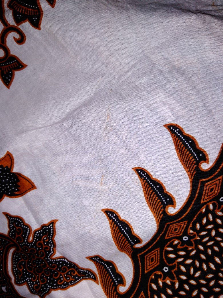 Gurdo Pari Kemeja Batik Pria Reguler Fit Lengan Panjang Modern Ori Dasar Hitam