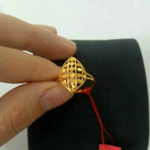 Cincin Emas asli model etnik