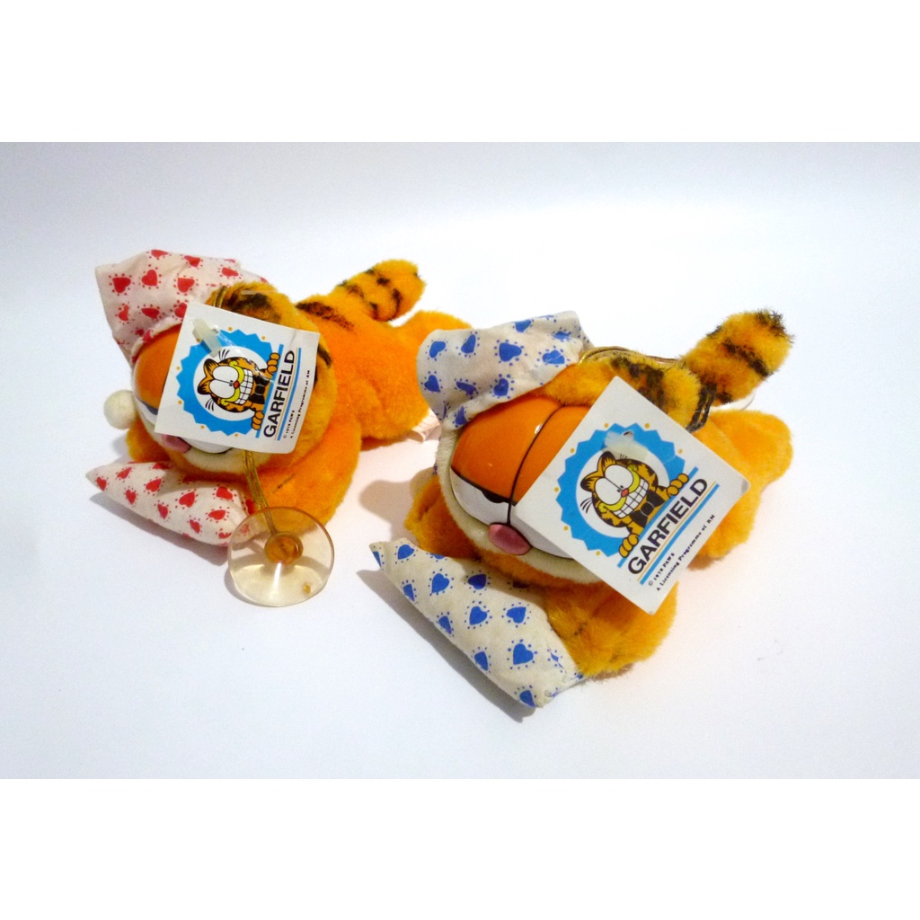 Boneka Garfield Bed Times Paws Original Plush Doll