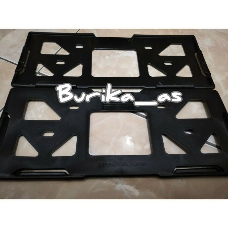 COVER DUDUKAN TEMPAT PLAT NOMOR MOTOR ORI HONDA AHM