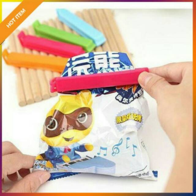 Penjepit plastik kemasan snack / makanan ringan