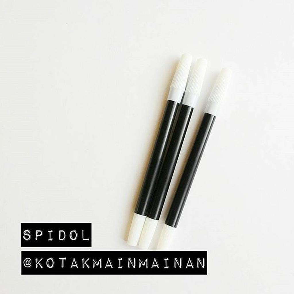 

SPIDOL HITAM