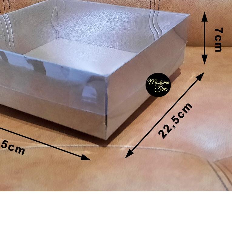 

❉ BOX MIKA - DUS KUE - KOTAK - KARDUS 22 x 22 x 7 CM (ISI : 10 PCS) ➯