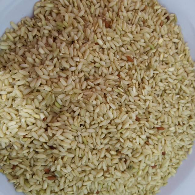 

Fragrance brown rice ( beras mentik susu) 1.5 kg