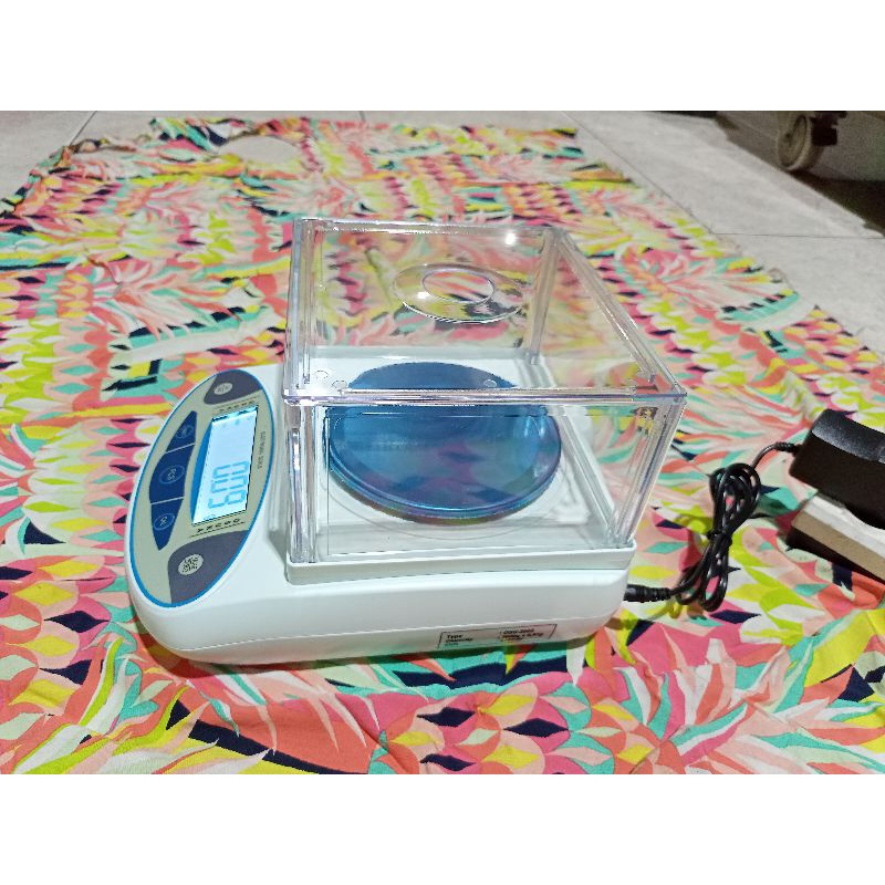 Timbangan Analitik Digital Balance 1 kg  ( 1000 Gram ) x 0.01 Gram Osuka