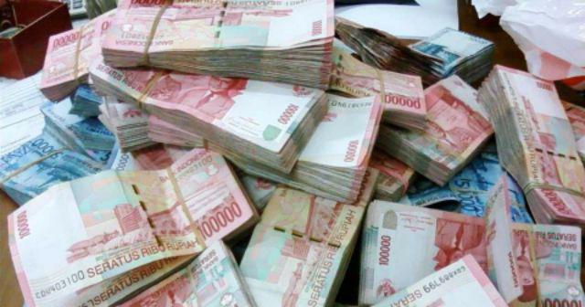 Kemeja Batik Pria Lengan Pendek Bs05 Katun Modern Dixmont Semi Slimfit Premium