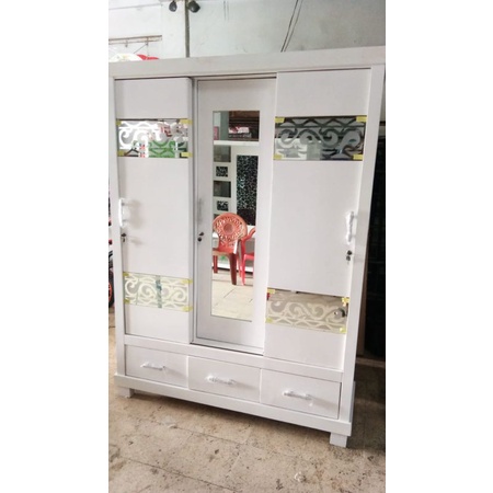 [FREE ONGKIR] Lemari Pakaian Sliding Pintu Geser 3 Pintu Minimalis