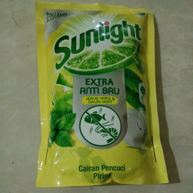 SUNLIGHT EXTRA ANTI BAU 755 ML
