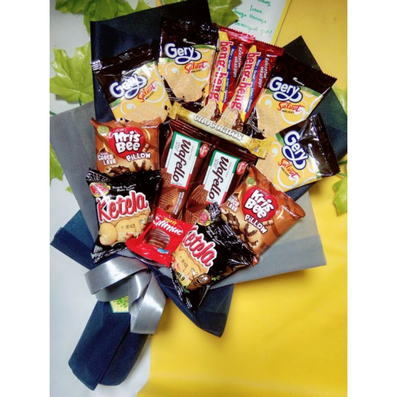 Bouquet Snack/ Snack Bouquet/ Hadiah Makanan/ Bucket Snack/ Bucket Makanan