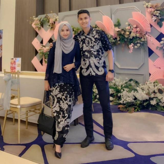 Pinguin Series Nayaka Batik- Couple Pinguin Barina Gurita Sogan