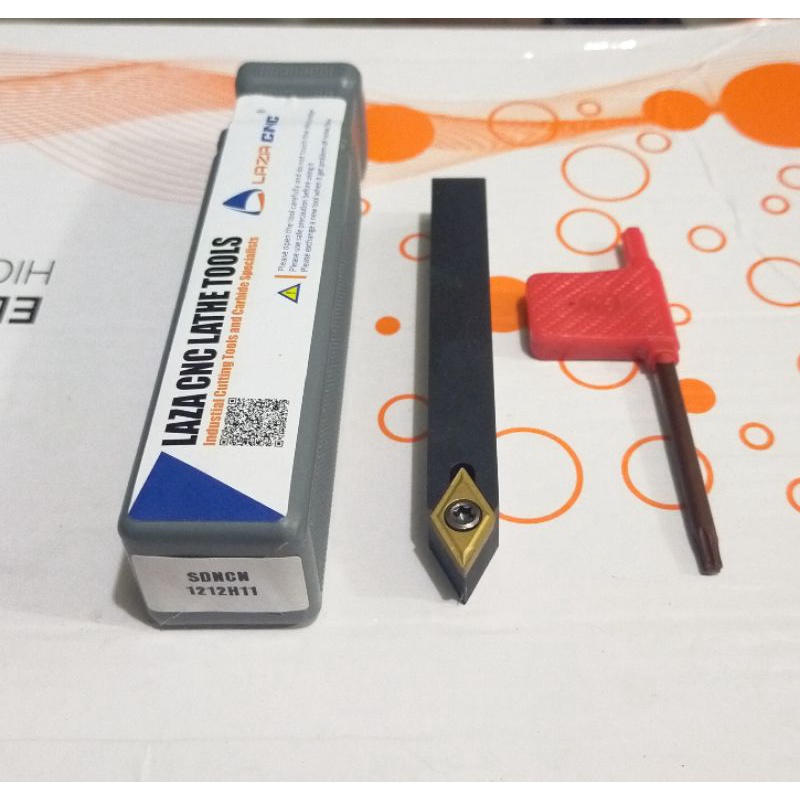 Holder bubut SDNCN 1212H11