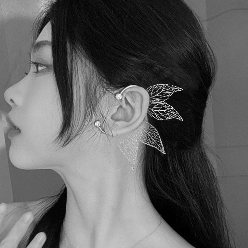 Mxbeauty Wanita Klip Telinga Kiri Trendi Elegan Daun Berongga Perhiasan Telinga Palsu Zirkon Klip On Anting