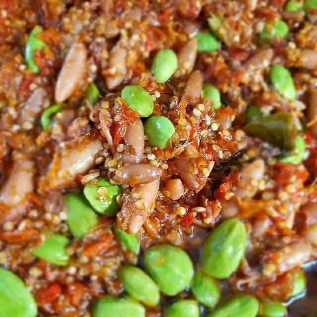 

Sambal Baby Cumi Pete