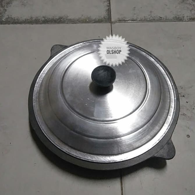 Wajan Martabak Manis Bangka Terang Bulan Uk 18cm+Tutup/ Wajan Besi Cor