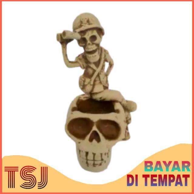 Asbak Tengkorak Duduk Dan Kepala Tengkorak