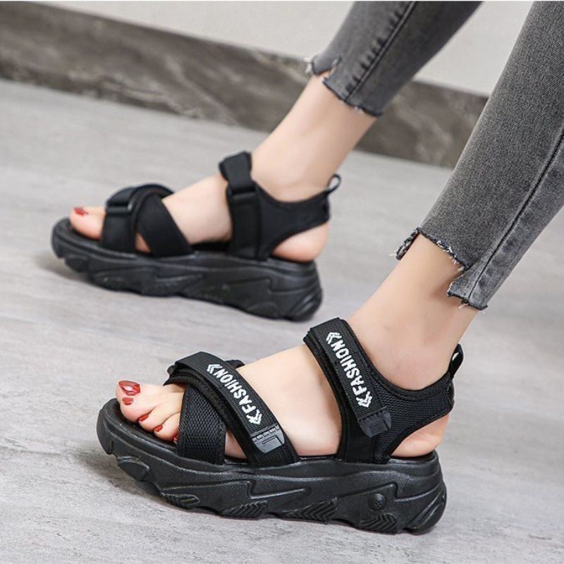 9011 Sandal Tali Gunung Wanita Import Sendal Wedges Cewek Murah