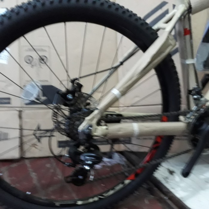 sepeda gunung 27,5 POLIGON CASCADE 3 NEW