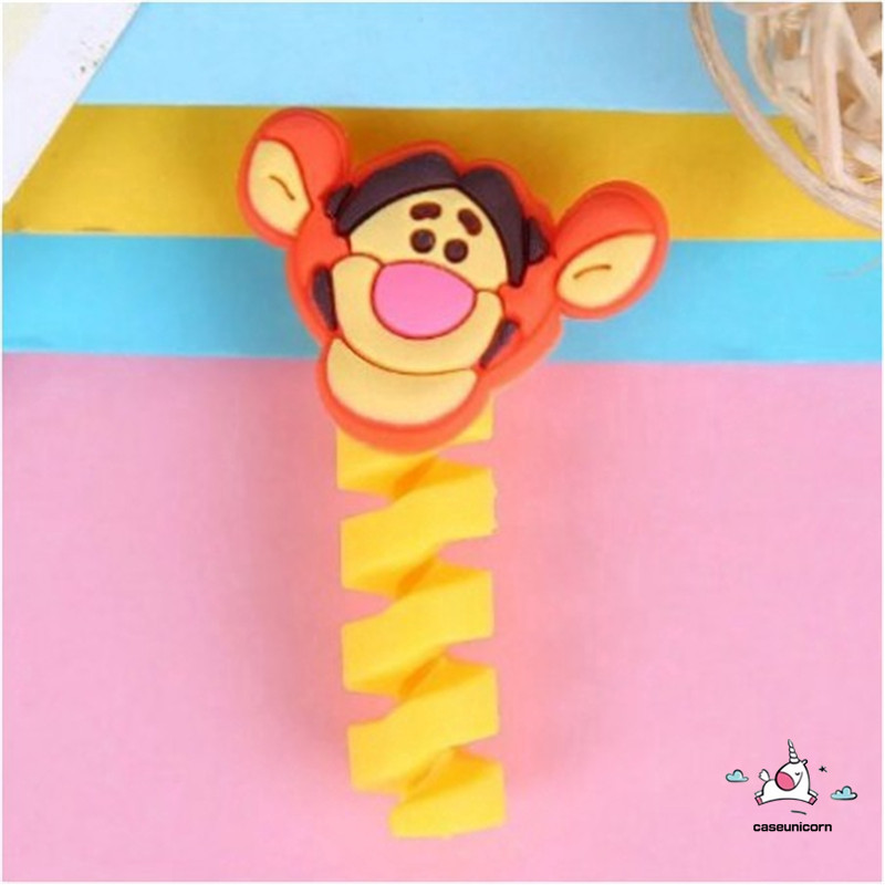 1pc Pelindung Kabel Data/Charger Usb Bentuk Spiral Motif Kartun