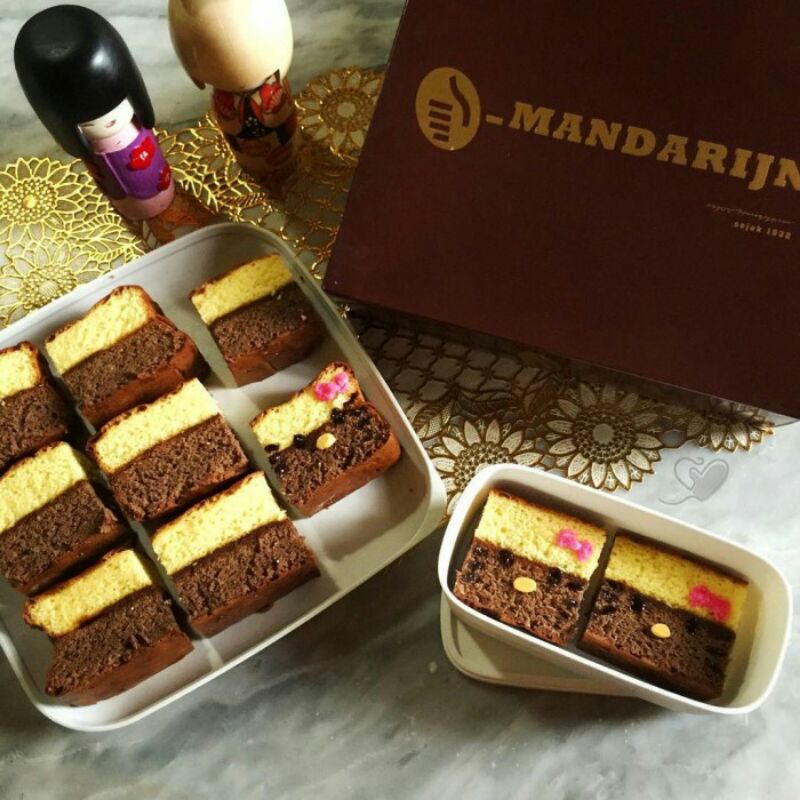 

Mandarijn Orion Besar - Toko Roti Orion Solo