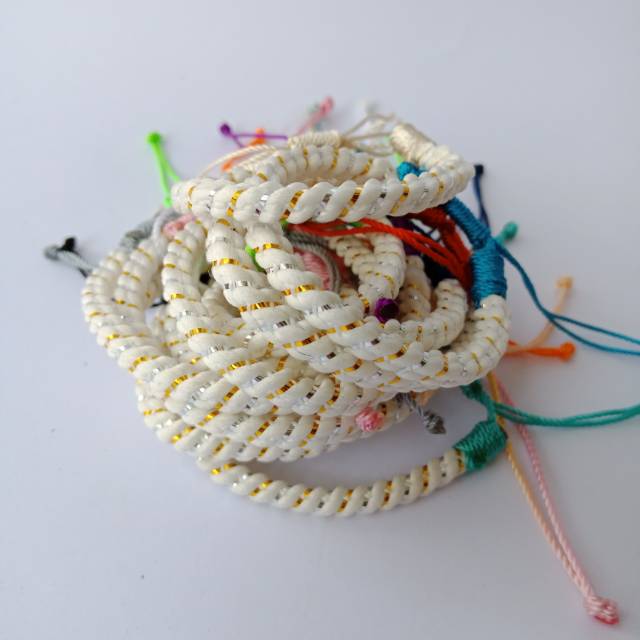 gelang tim gold white