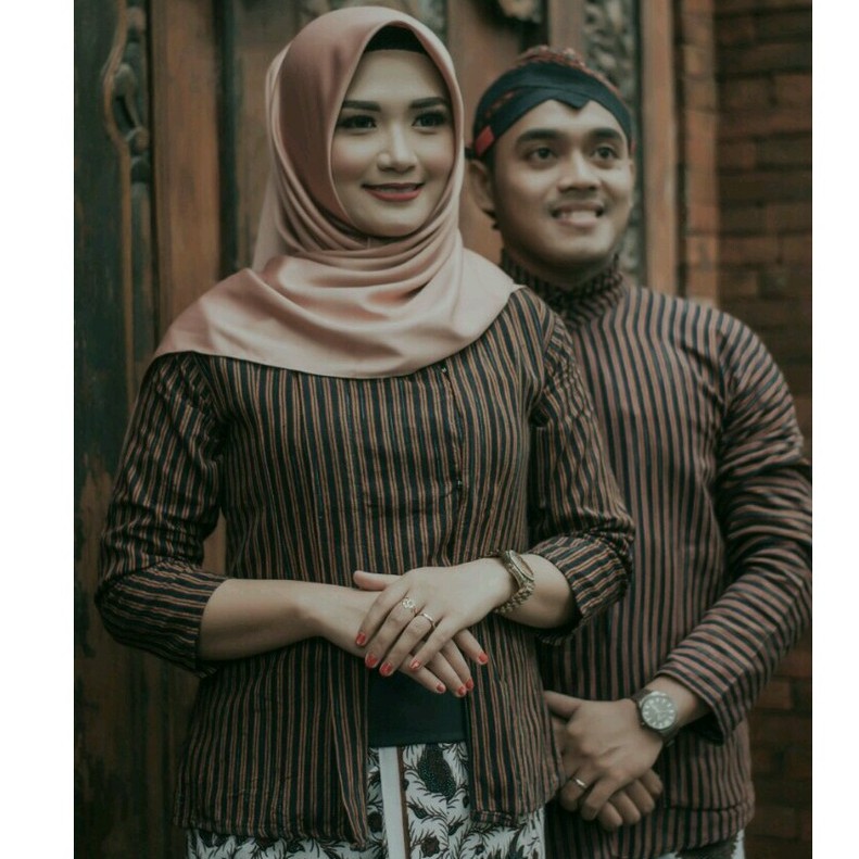 kebaya wanita [ Luriklarik ] Couple Sarimbit Baju Adat Surjan Lurik Tenun Lorek Klaten Solo Sepasang
