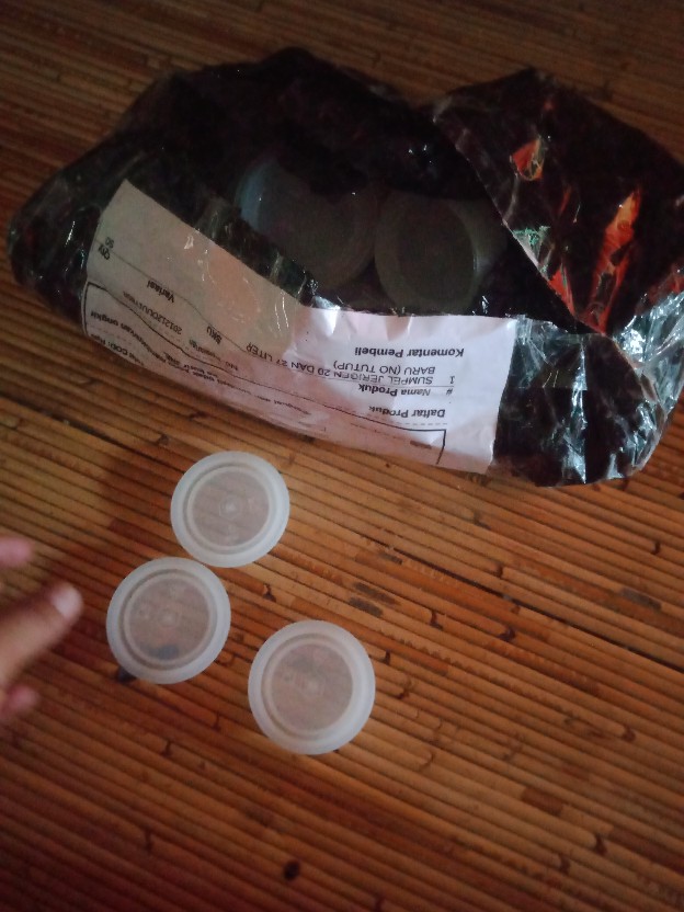 Sumpel Jerigen 20 Dan 27 Liter Baru (no Tutup)